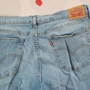 Women's Levi's Boyfriend style sz 33